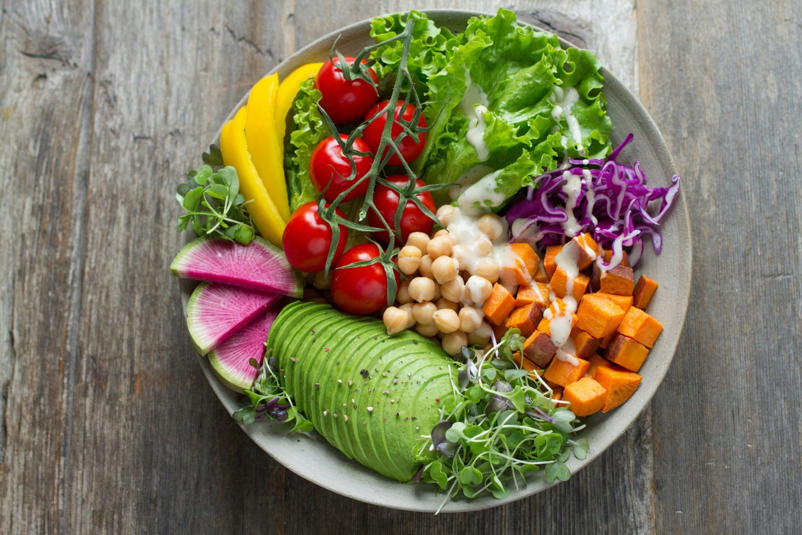 The Power of a Vegan Diet in Lowering Cholesterol: A Balanced Approach